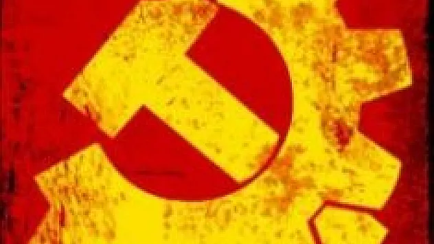 Genç'i istifaya çağırdılar