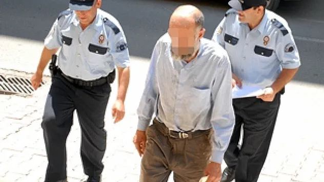 Falçata ile yaralama adliyede 