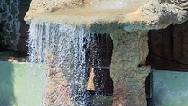 Yüzerken çocuklarınızı yalnız bırakmayın