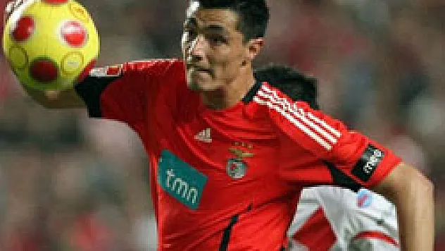 Fenerbahçe bombayı patlattı