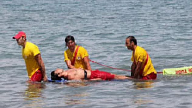 Denizde boğulmaları engellemek için 12 kural