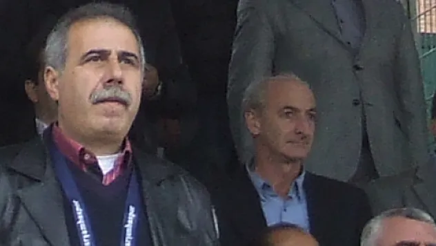 Başkan Özcan istifa etti!