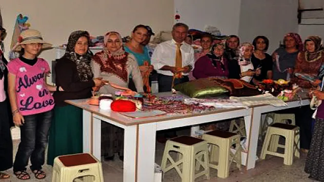 Ayvacık'ta el sanatları kursu turizme kazandırılıyor