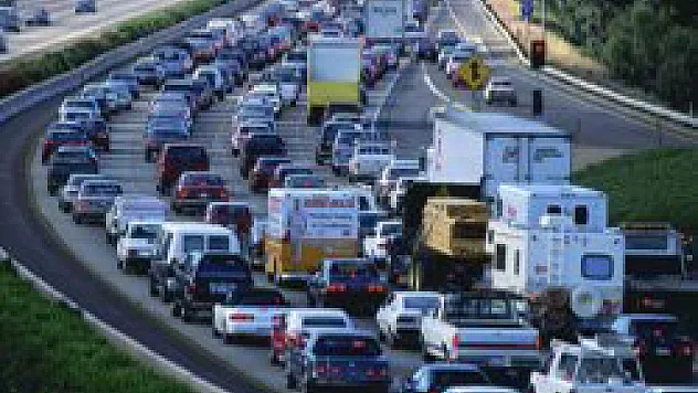 Trafikte çıldırtan imtiyazlar ortadan kalkıyor