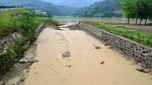 Ayvacık Felaketin eşiğinden döndü