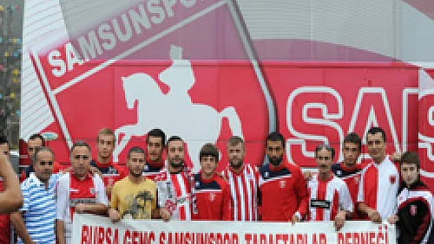 Kartepe'de taraftar şovu