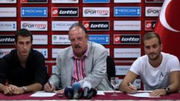 Gençlerde Çifte İmza