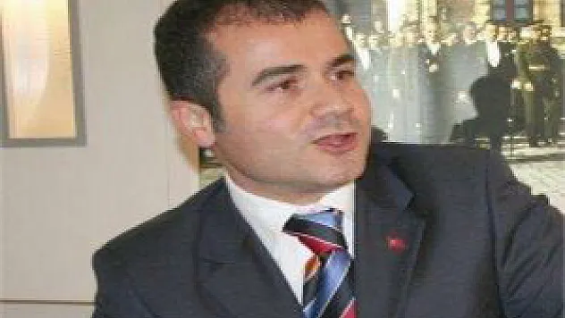 Altunsoy'a yeni görev yolda