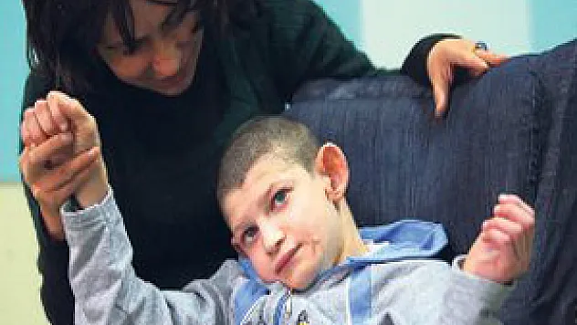 Evde engelli ve hastaya bakanlar, sigortalı olacak