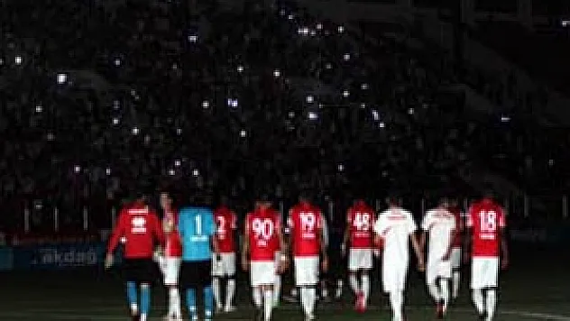 Samsunspor - Denizlispor Maçı Ertelendi