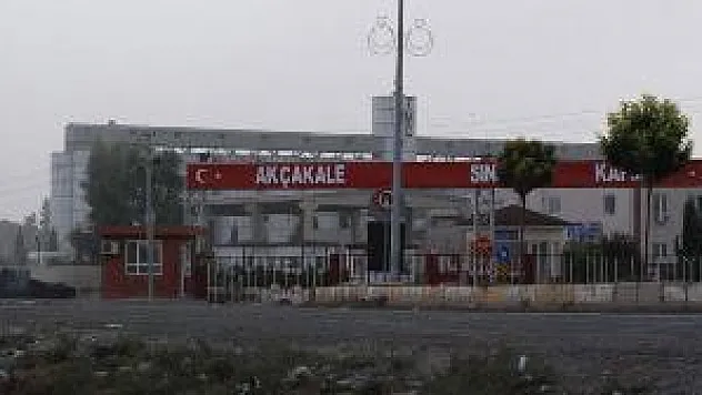 Sınırdaki tanklar geri çekildi