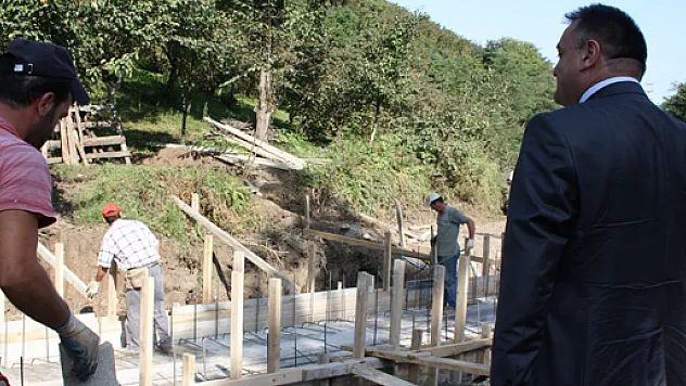 Akgül çalışmaları yakından izliyor