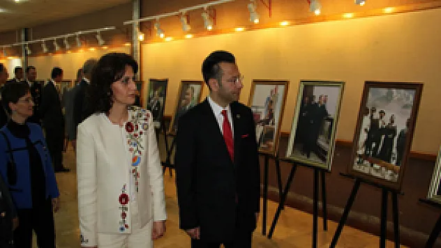 Samsun'da Atatürk'ün Fotoğrafları sergisi