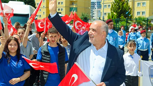 19 Mayıs Coşkusu Canik'te Yaşanıyor