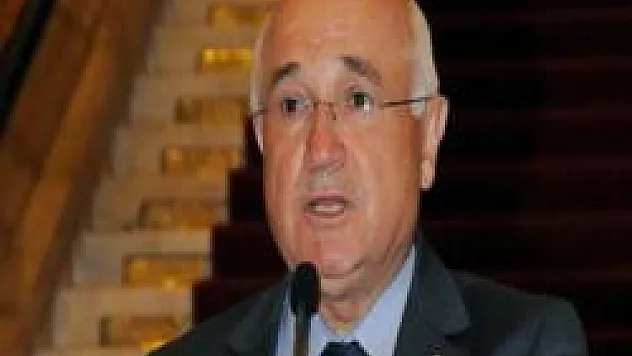  'Vekillerin statüsü belli değil' 