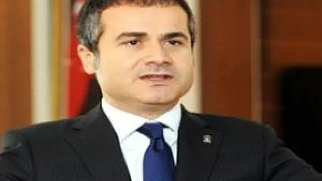 Bakan Kılıç'tan öğrencilere burs müjdesi