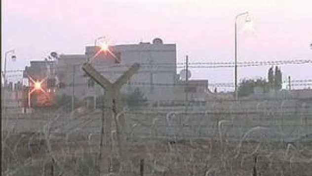 Sınırda çatışma Ceylanpınar'da okulları tatil ettirdi!