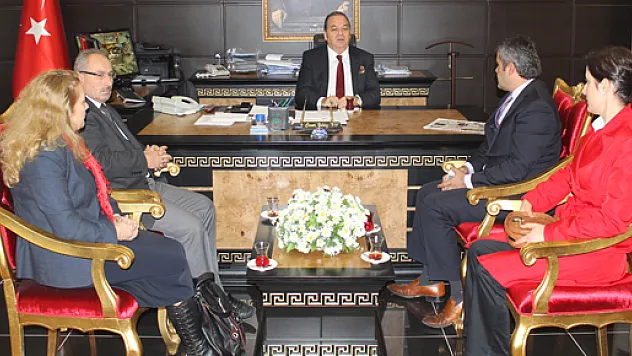 Çarşamba Türk Eğitim-Sen projeyi Kaymakama anlattı