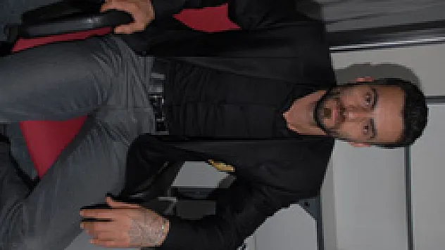 Serbest Kalmasına Tepki Gösterdi