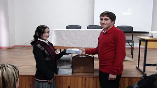 SML' li Öğrencilerden Büyük Duyarlılık