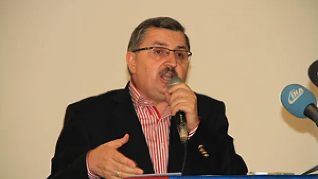 'Kadına şiddetin en önemlisi başörtüsü yasağıdır'