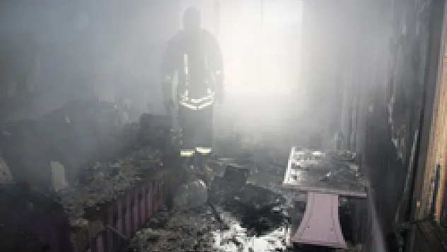 Yangında 9 Kişi Hastanelik Oldu