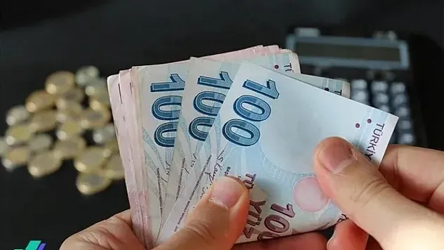 2026 Emekli Promosyon Rehberi: Hangi Banka Ne Kadar Veriyor?