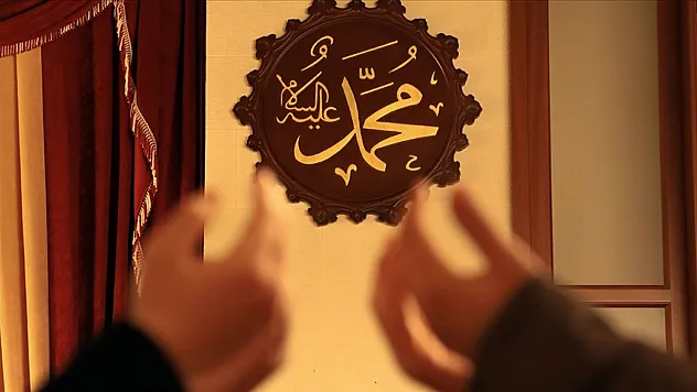 2026 Kadir Gecesi ne zaman, hangi gün? Diyanet açıkladı! Kadir Gecesi'nde neler yapılmalı?