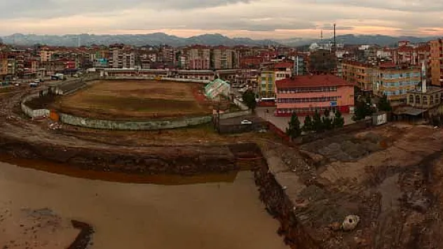 Temel kazıldı ama proje ortada yok!