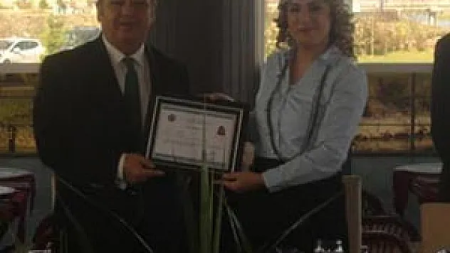 Yeliz Kaya Turan için veda yemeği