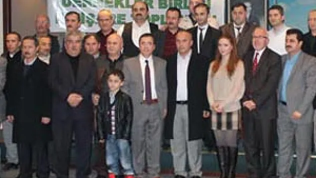 İstanbul daki Çarşamba Dernekleri Federasyon Yolunda