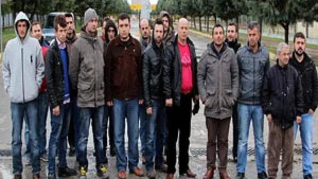 Sigara Fabrikası Önünde Eylem