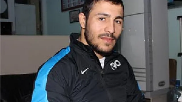 Milli güreşçiden ziyaret