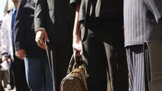 KRİZ DÖNEMİNDE 5 MİLYON KİŞİYE İSTİHDAM