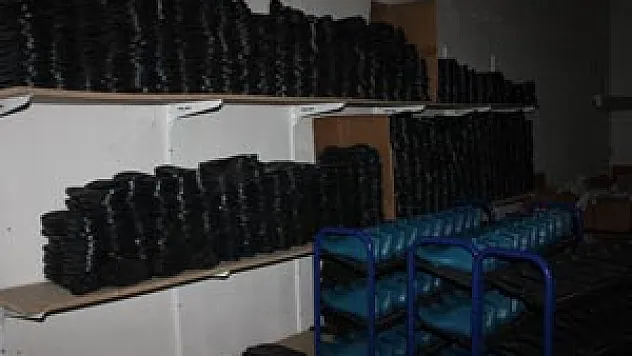 ÇARŞAMBA'DA TAKLİT AYAKKABI OPERASYONU