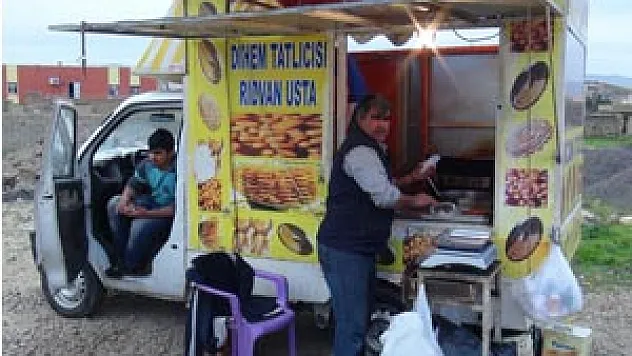 ARAÇ İÇİNDE TATLI İMALATI