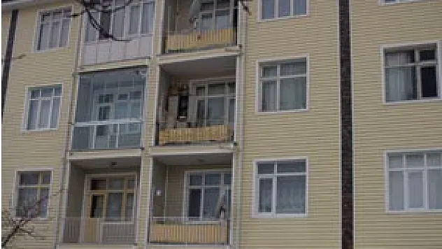 BAŞI DÖNDÜ 4. KATTAN AŞAĞI DÜŞTÜ