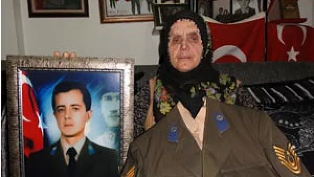 ŞEHİT ANNESİ: 'ÖCALAN'IN SELAMI YERİN DİBİNE BATSIN'