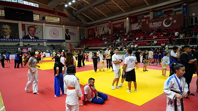 22. Uluslararası Karadeniz Judo Şampiyonası Samsun'da Başladı