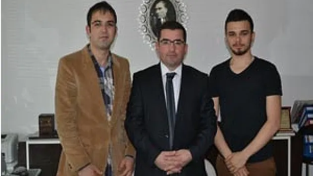 OMÜ Hukuk Fakültesi Öğrenci Temsilcilerinden Ahmet Yılmaz'a Ziyaret