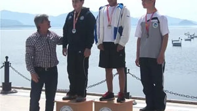 ÇARŞAMBALI KANOCU TENHA, ÜLKEMİZİ TEMSİL EDECEK