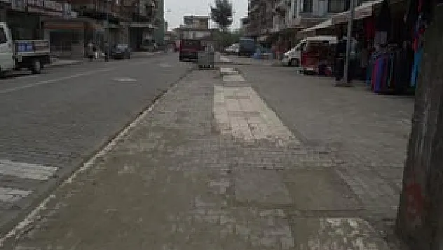  Terme Caddesinde kaldırım çalışmaları başladı