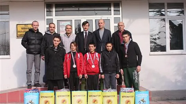 Ümit Judoculara Tam Destek