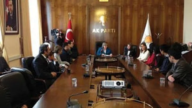 YABANCI ÖĞRENCİLERDEN TÜLAY BAKIR'A ZİYARET