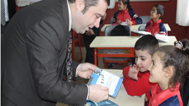 Köse' den, 23 Nisan Ulusal Egemenlik ve Çocuk Bayramı Mesajı