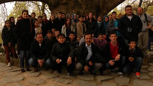 Bulutoğlu Anadolu Lisesi'nin Çanakkale'ye Ziyareti    