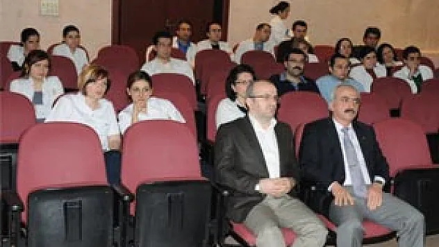 OMÜ'lü Doktorlara KKKA Anlatıldı