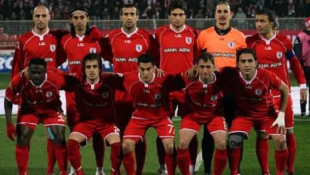Samsunspor zirveyi gördü