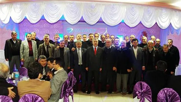 C.Y.Demir, Terme'de İlçe Teşkilatı ve Muhtarlarla Buluştu…