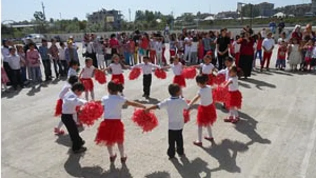 Cemil Meriç'ten yılsonu şenliği